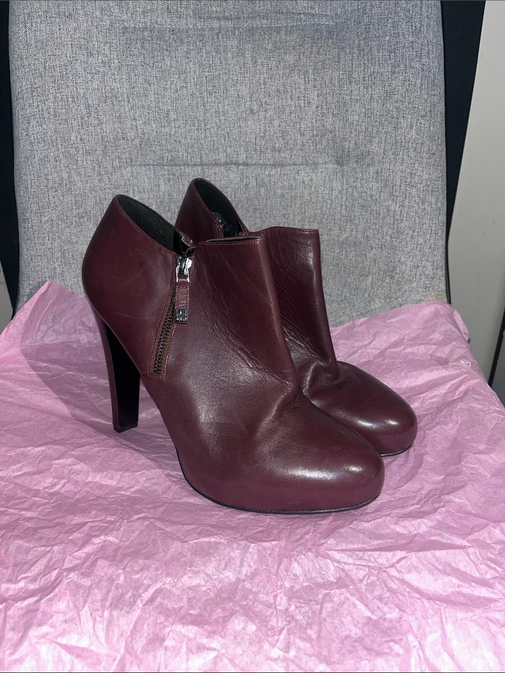 Nine West Burgundy Booties